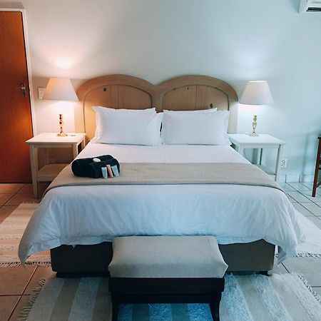Pecan Farm Guesthouse 路易斯特里卡特 外观 照片
